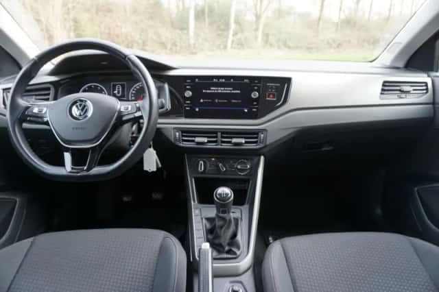 Volkswagen Polo (2021) thumbnail 5