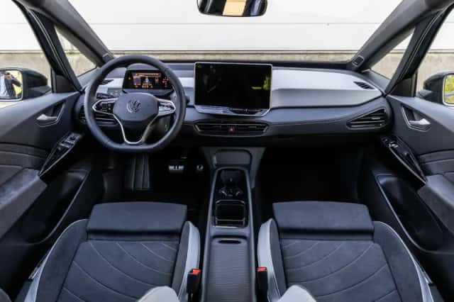 Volkswagen ID.3 (2026) thumbnail 5