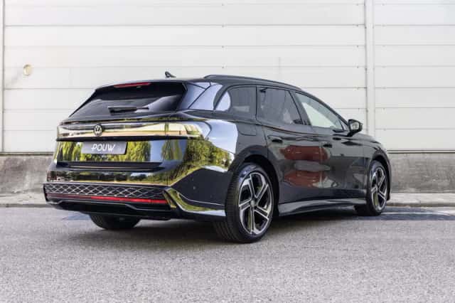 Volkswagen ID.7 (2026) thumbnail 3