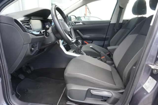 Volkswagen Taigo (2023) thumbnail 4