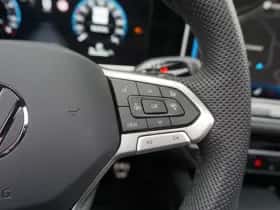 Volkswagen Passat (2025) thumbnail 30
