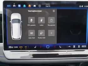 Volkswagen Passat (2025) thumbnail 54