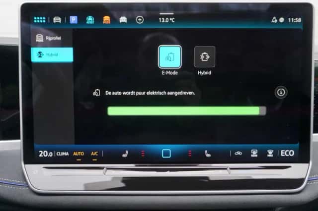 Volkswagen Passat (2025) thumbnail 63