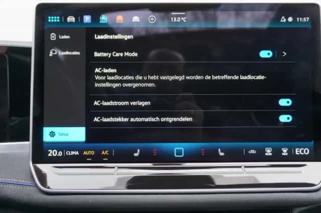 Volkswagen Passat (2025) thumbnail 73
