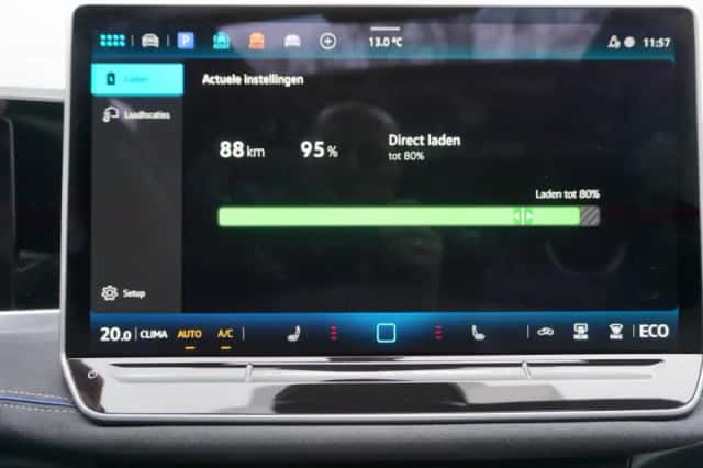 Volkswagen Passat (2025) thumbnail 75