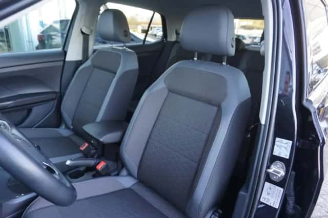Volkswagen T-Cross (2022) thumbnail 4