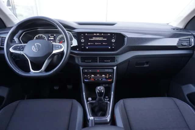 Volkswagen T-Cross (2022) thumbnail 5