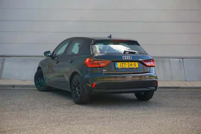 Audi A1 (2025) thumbnail 11