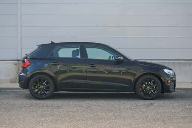 Audi A1 (2025) thumbnail 3