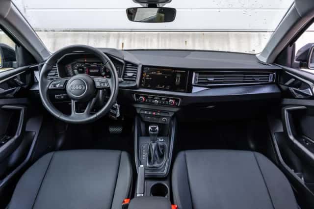 Audi A1 (2025) thumbnail 5