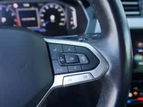 Volkswagen Passat (2020) thumbnail 25