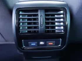 Volkswagen Passat (2020) thumbnail 37
