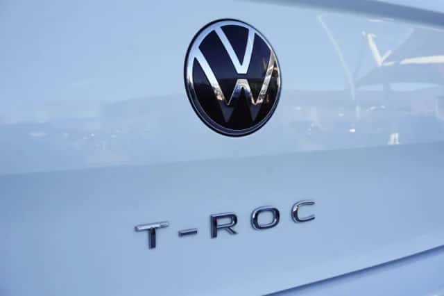 Volkswagen T-Roc (2021) thumbnail 34