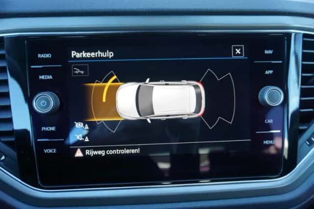 Volkswagen T-Roc (2021) thumbnail 47