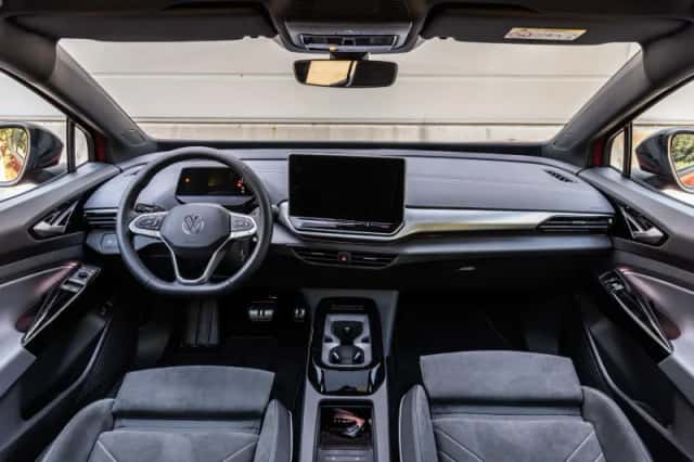 Volkswagen ID.4 (2026) thumbnail 5