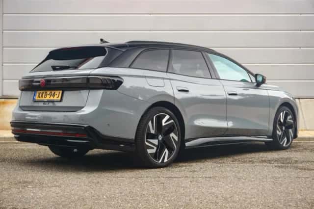Volkswagen ID.7 (2026) thumbnail 2