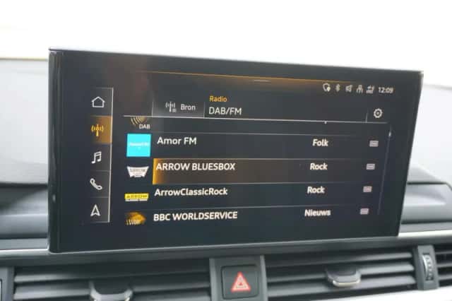 Audi A4 (2020) thumbnail 42