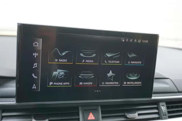 Audi A4 (2020) thumbnail 43
