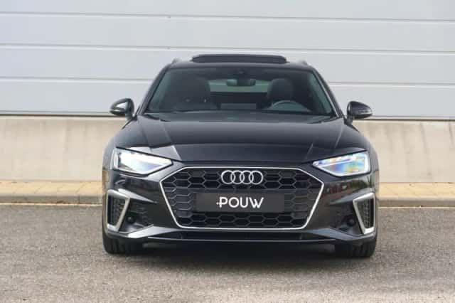 Audi A4 (2020) thumbnail 8