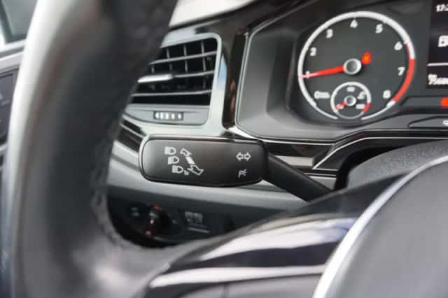 Volkswagen Polo (2019) thumbnail 36