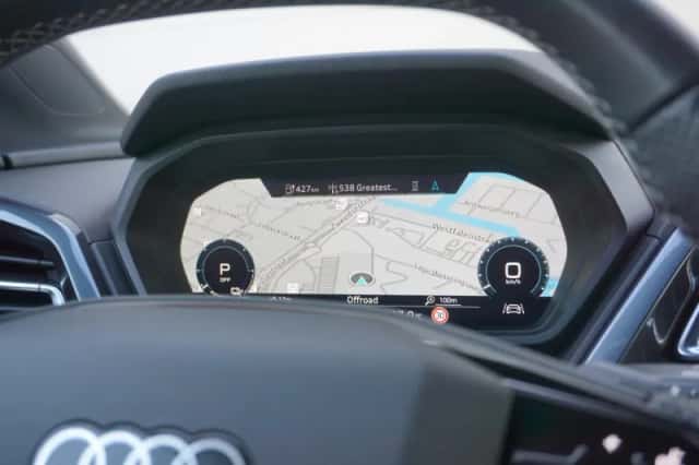 Audi Q4 e-tron (2024) thumbnail 24