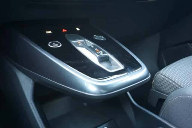 Audi Q4 e-tron (2024) thumbnail 31