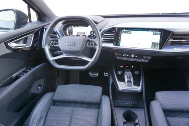 Audi Q4 e-tron (2024) thumbnail 44
