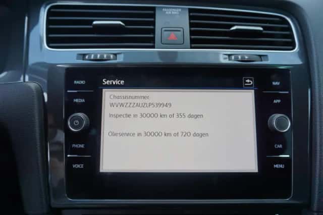 Volkswagen Golf (2020) thumbnail 27