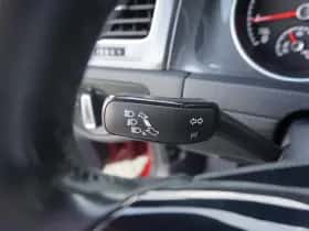 Volkswagen Golf (2020) thumbnail 36