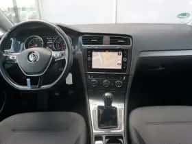 Volkswagen Golf (2020) thumbnail 5