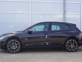 Volkswagen Golf (2023) thumbnail 12