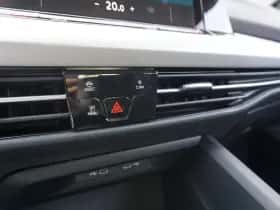 Volkswagen Golf (2023) thumbnail 27