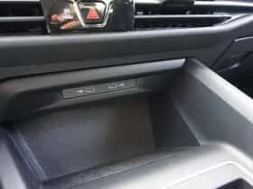 Volkswagen Golf (2023) thumbnail 28