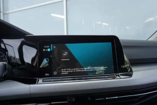 Volkswagen Golf (2023) thumbnail 39
