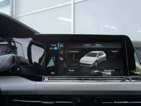Volkswagen Golf (2023) thumbnail 42