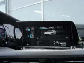 Volkswagen Golf (2023) thumbnail 48