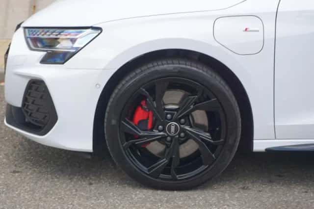Audi A3 (2025) thumbnail 12