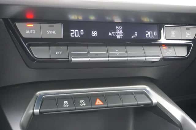 Audi A3 (2023) thumbnail 25