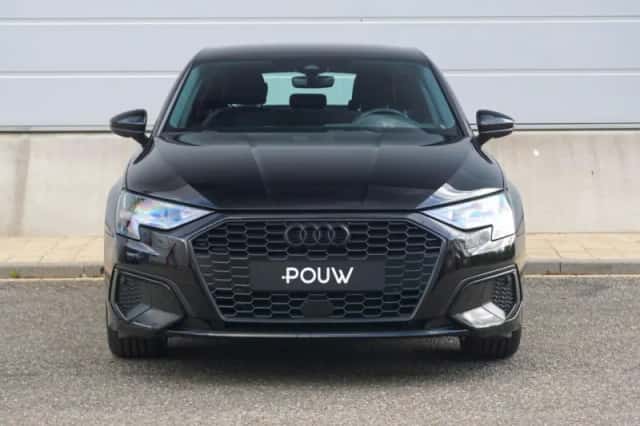 Audi A3 (2023) thumbnail 7