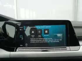 Volkswagen Golf (2023) thumbnail 28