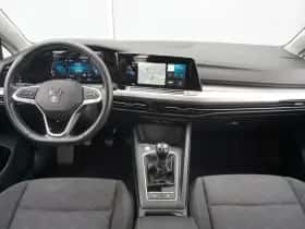 Volkswagen Golf (2023) thumbnail 5