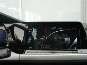 Volkswagen Golf (2023) thumbnail 45