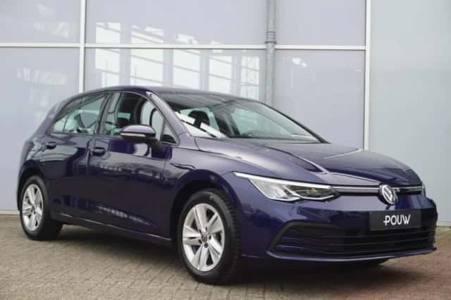 Volkswagen Golf (2023) thumbnail 10