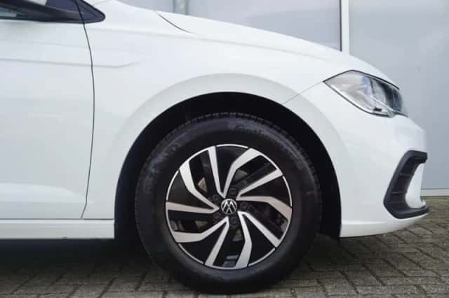 Volkswagen Polo (2023) thumbnail 14