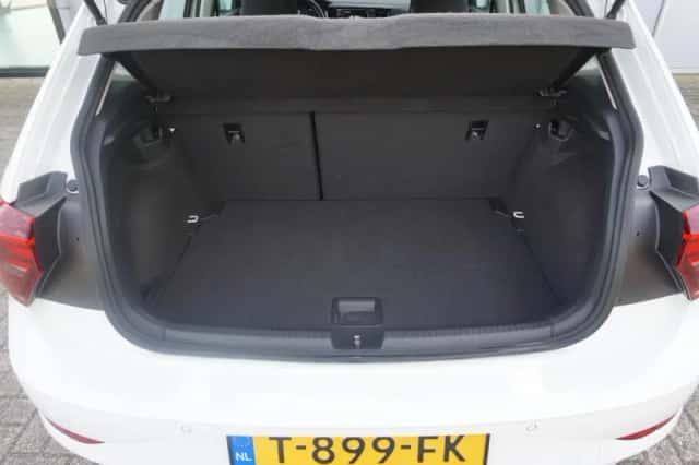 Volkswagen Polo (2023) thumbnail 17