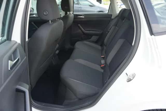 Volkswagen Polo (2023) thumbnail 18