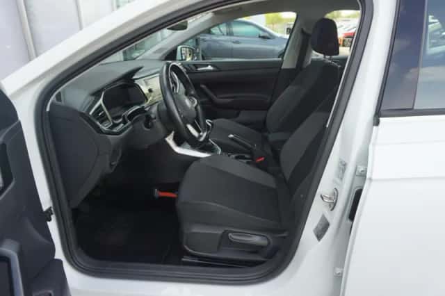 Volkswagen Polo (2023) thumbnail 19