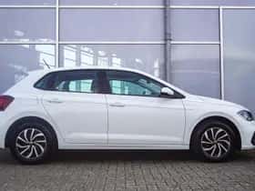 Volkswagen Polo (2023) thumbnail 3