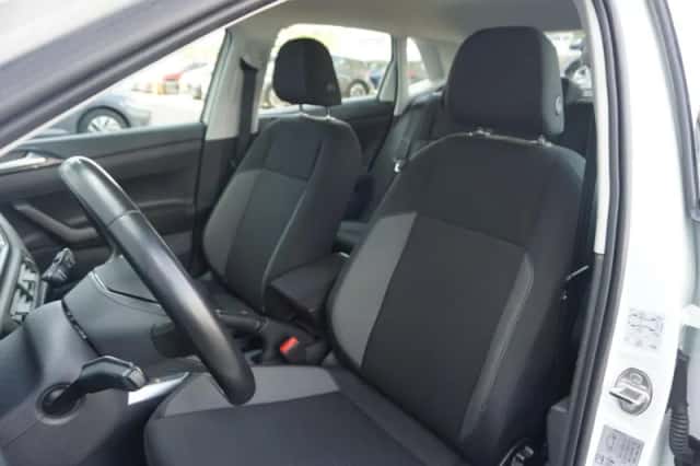 Volkswagen Polo (2023) thumbnail 4