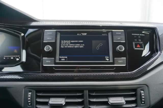 Volkswagen Polo (2023) thumbnail 44
